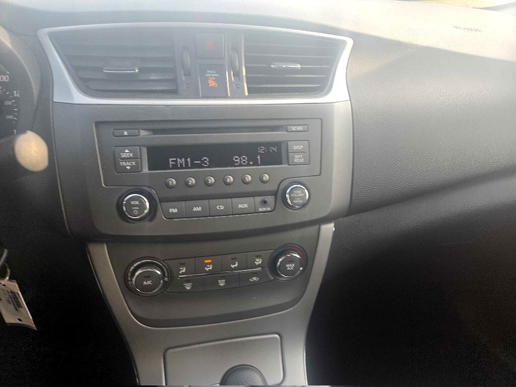 Nissan Sentra SV 2014