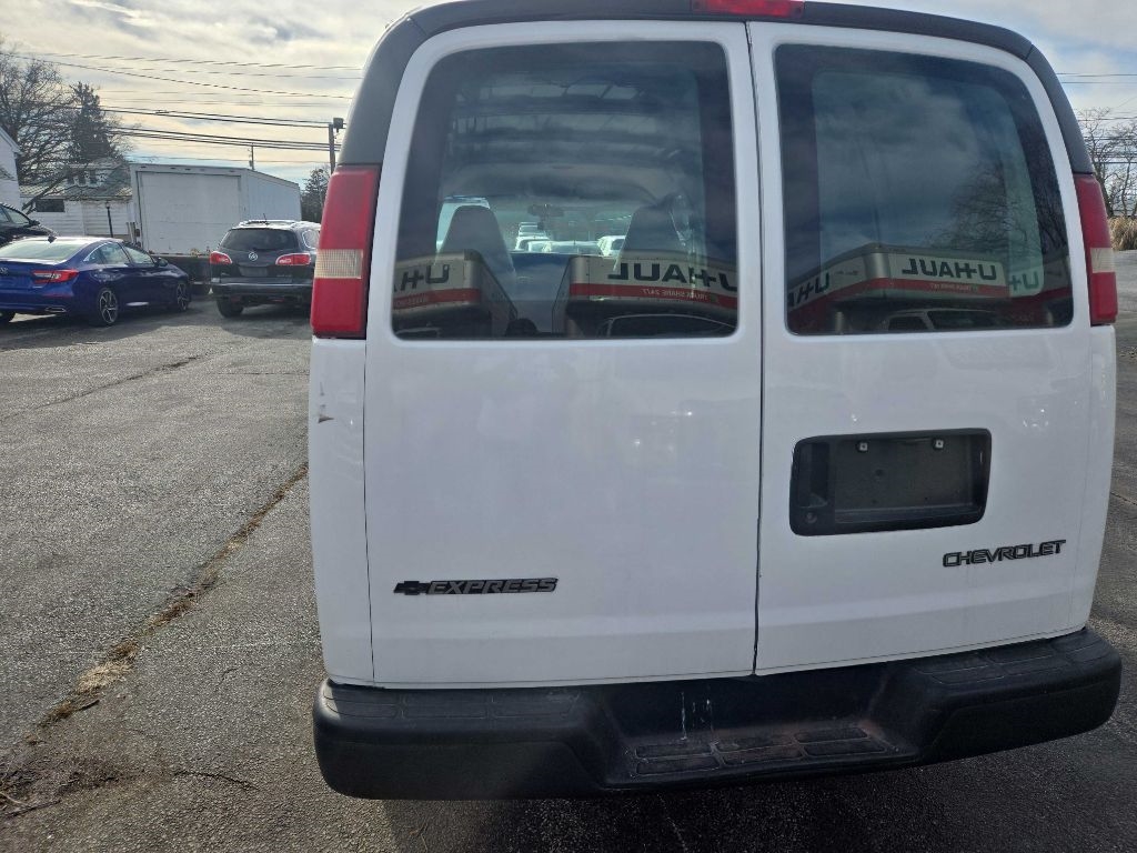 Chevrolet Express 1500 Cargo 2004