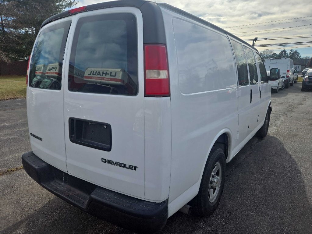 Chevrolet Express 1500 Cargo 2004