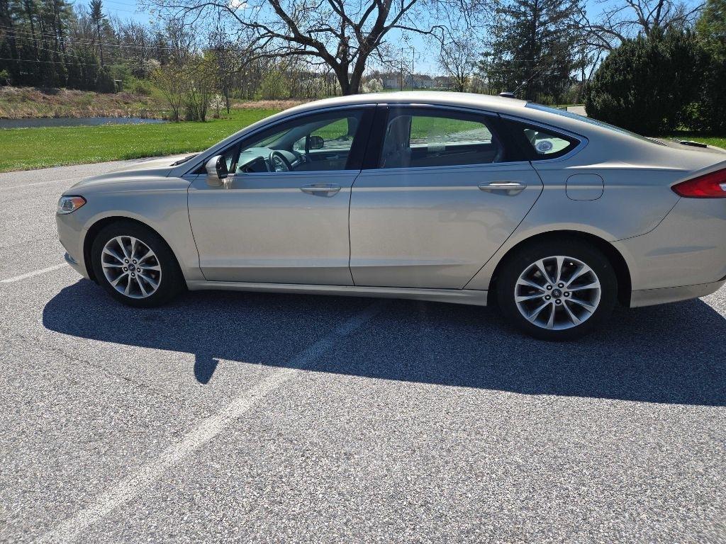 Ford Fusion SE 2017