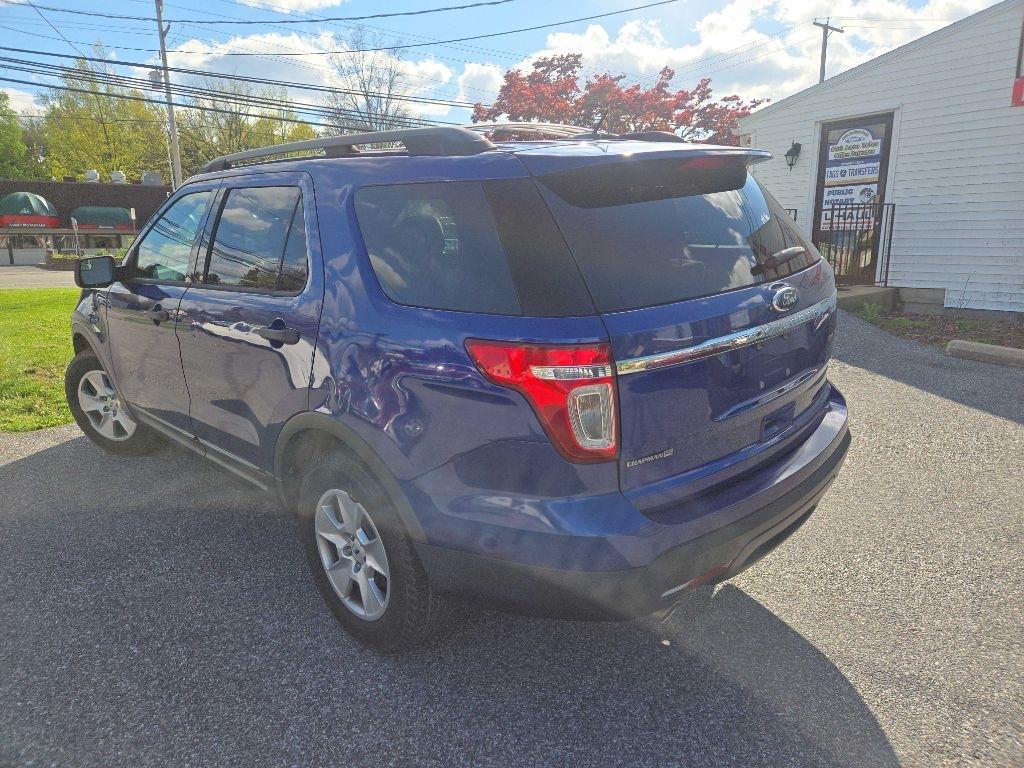 Ford Explorer Base FWD 2014
