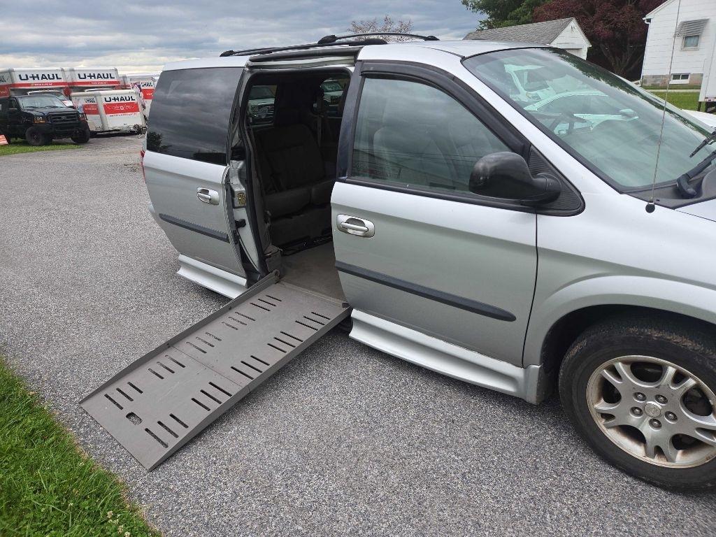 Dodge Grand Caravan EX 2003