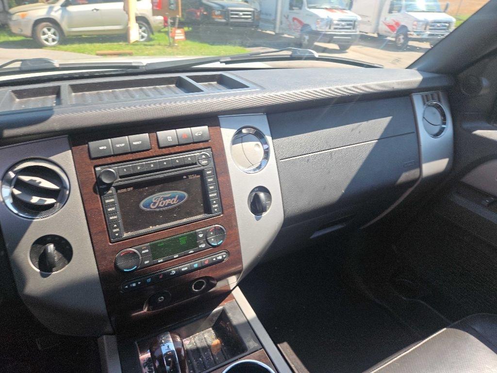 Ford Expedition EL Limited 4WD 2007