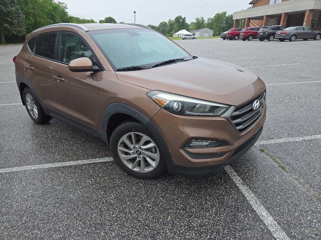 Hyundai Tucson SE w/Popular Package AWD 2016