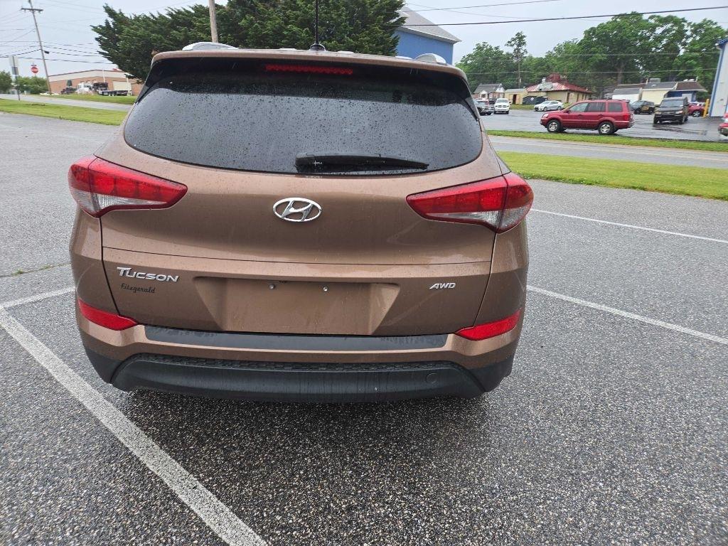 Hyundai Tucson SE w/Popular Package AWD 2016