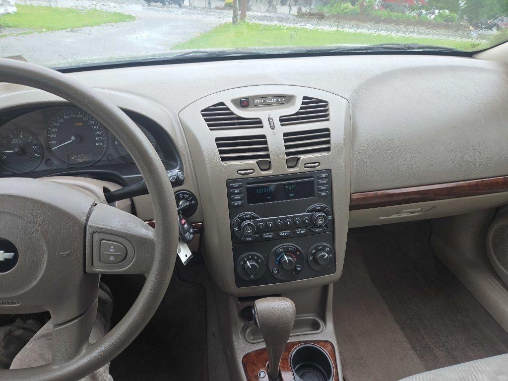 Chevrolet Malibu LS 2005