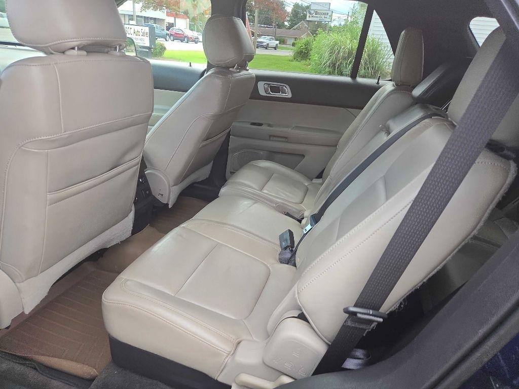 Ford Explorer Limited 4WD 2011