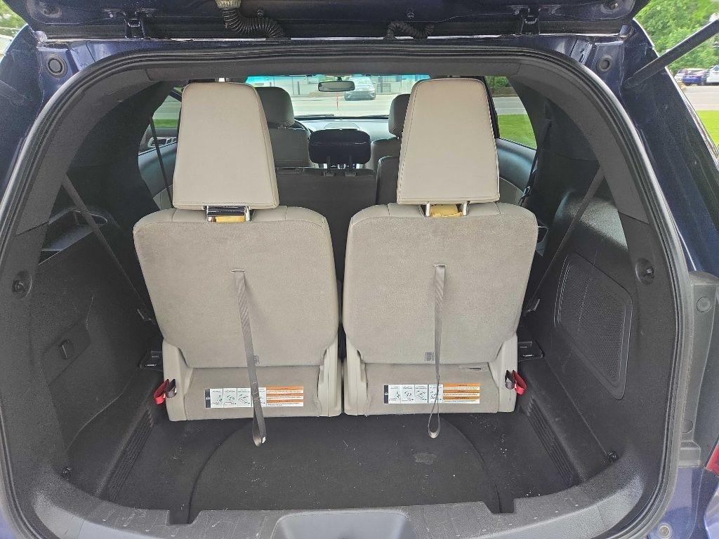 Ford Explorer Limited 4WD 2011