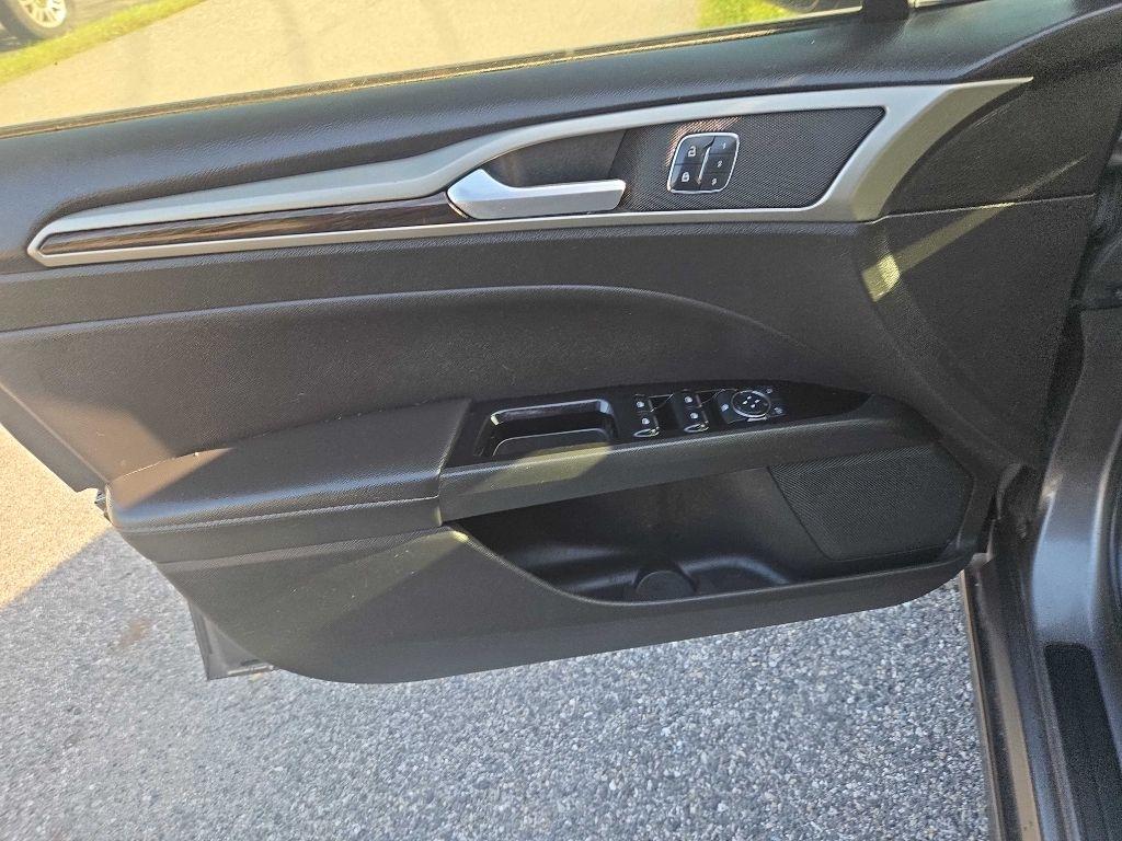 Ford Fusion Energi SE 2014