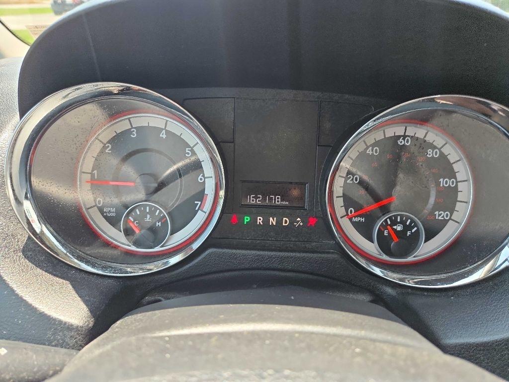 Dodge Grand Caravan SXT 2012