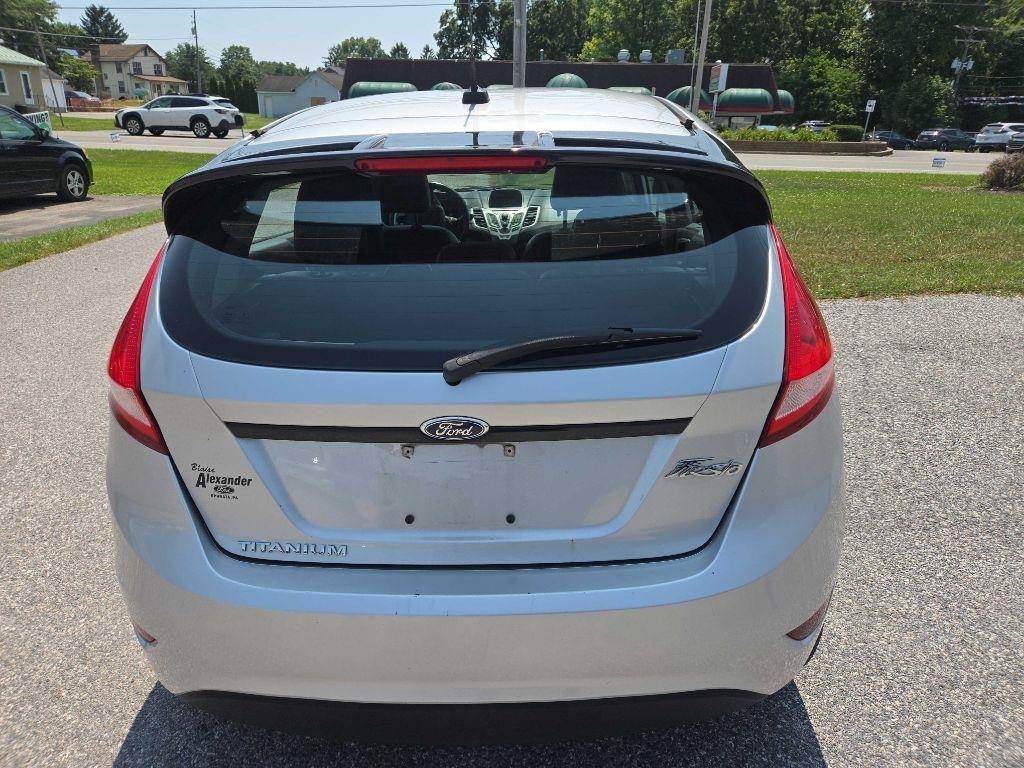 Ford Fiesta Titanium Hatchback 2013