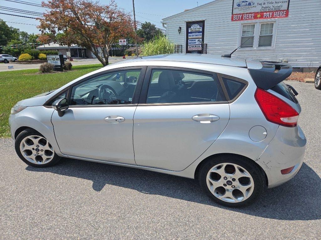 Ford Fiesta Titanium Hatchback 2013