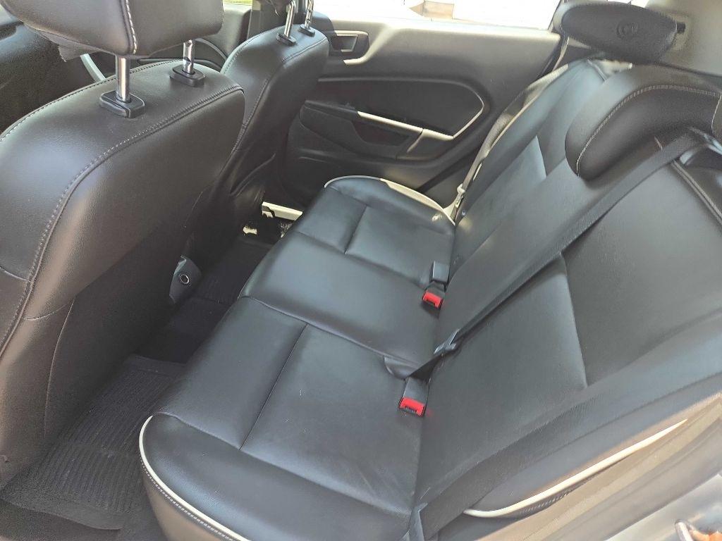Ford Fiesta Titanium Hatchback 2013