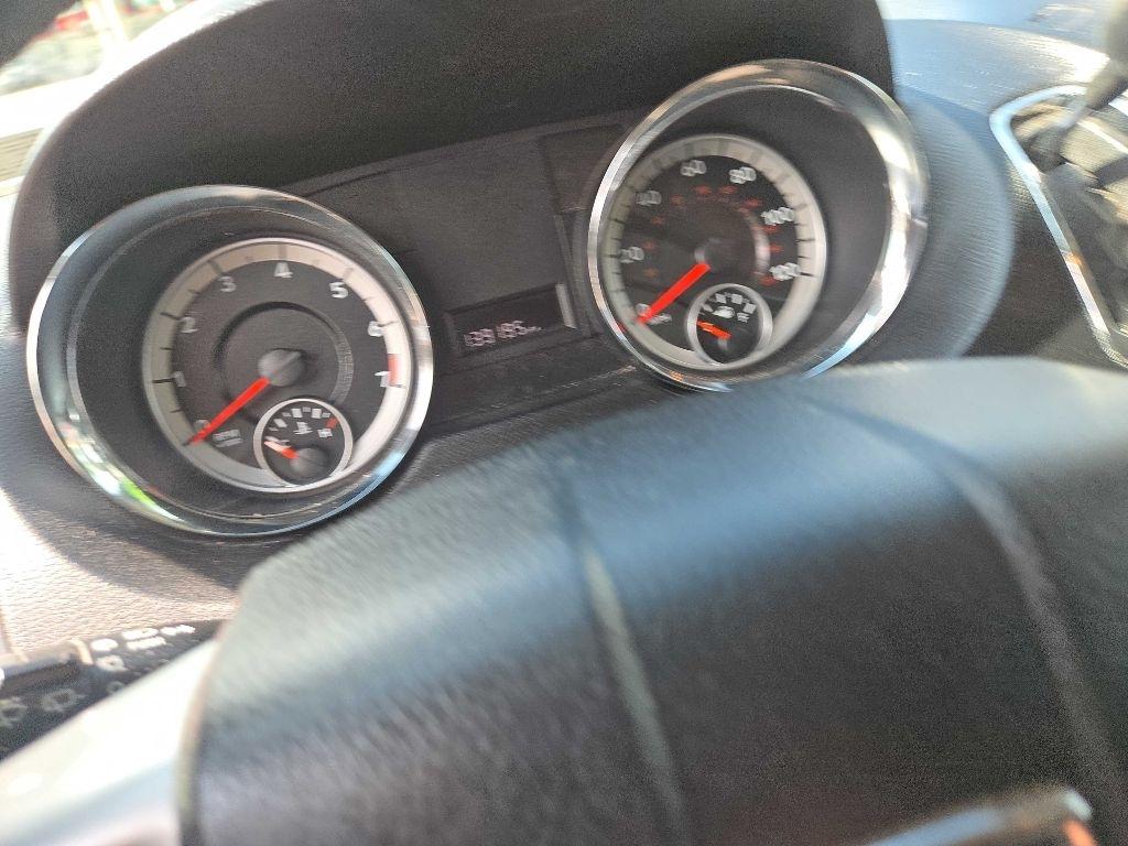 Dodge Grand Caravan SXT 2012