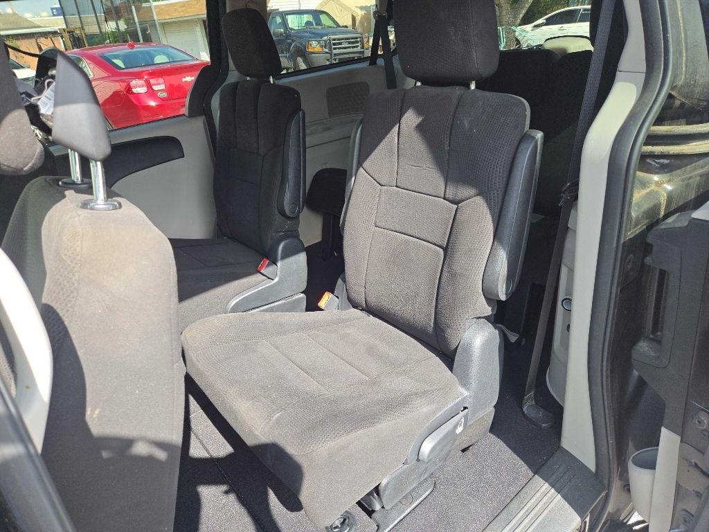Dodge Grand Caravan SXT 2012
