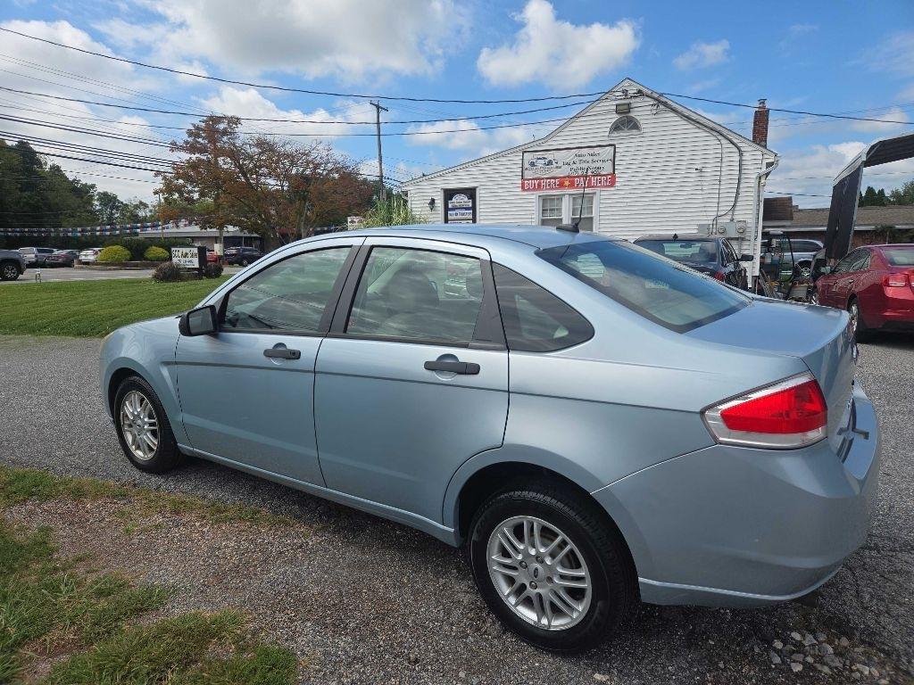 Ford Focus SE Sedan 2009