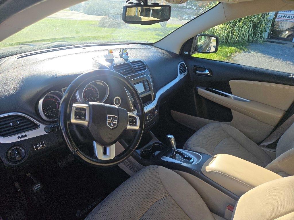Dodge Journey Crew AWD 2012