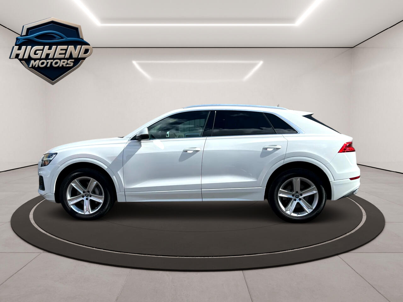 2019 Audi Q8 Premium photo 2
