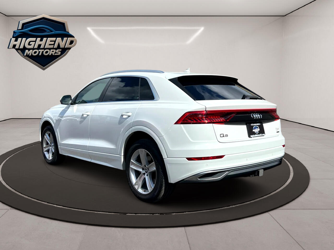 2019 Audi Q8 Premium photo 3
