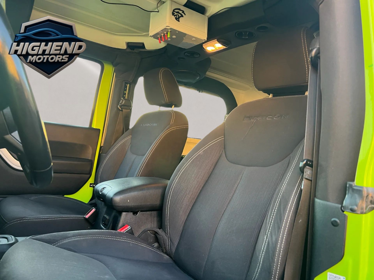 2013 Jeep Wrangler Rubicon photo 17