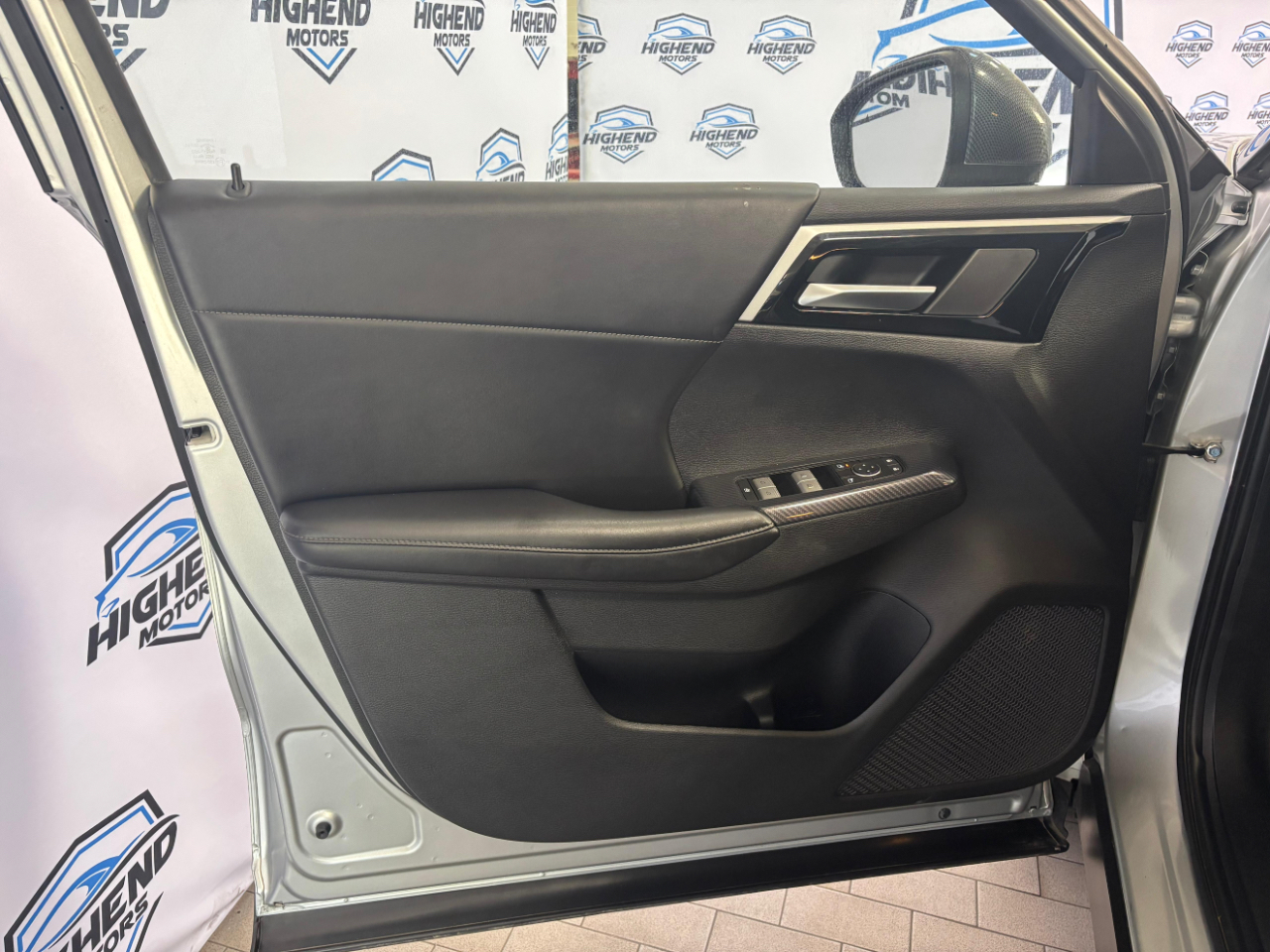 Mitsubishi Outlander SE AWD 2022