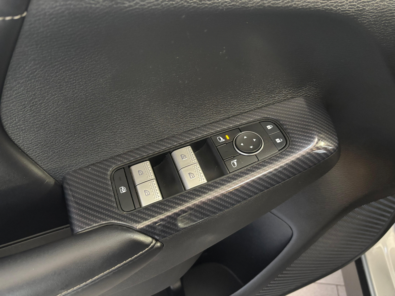 Mitsubishi Outlander SE AWD 2022