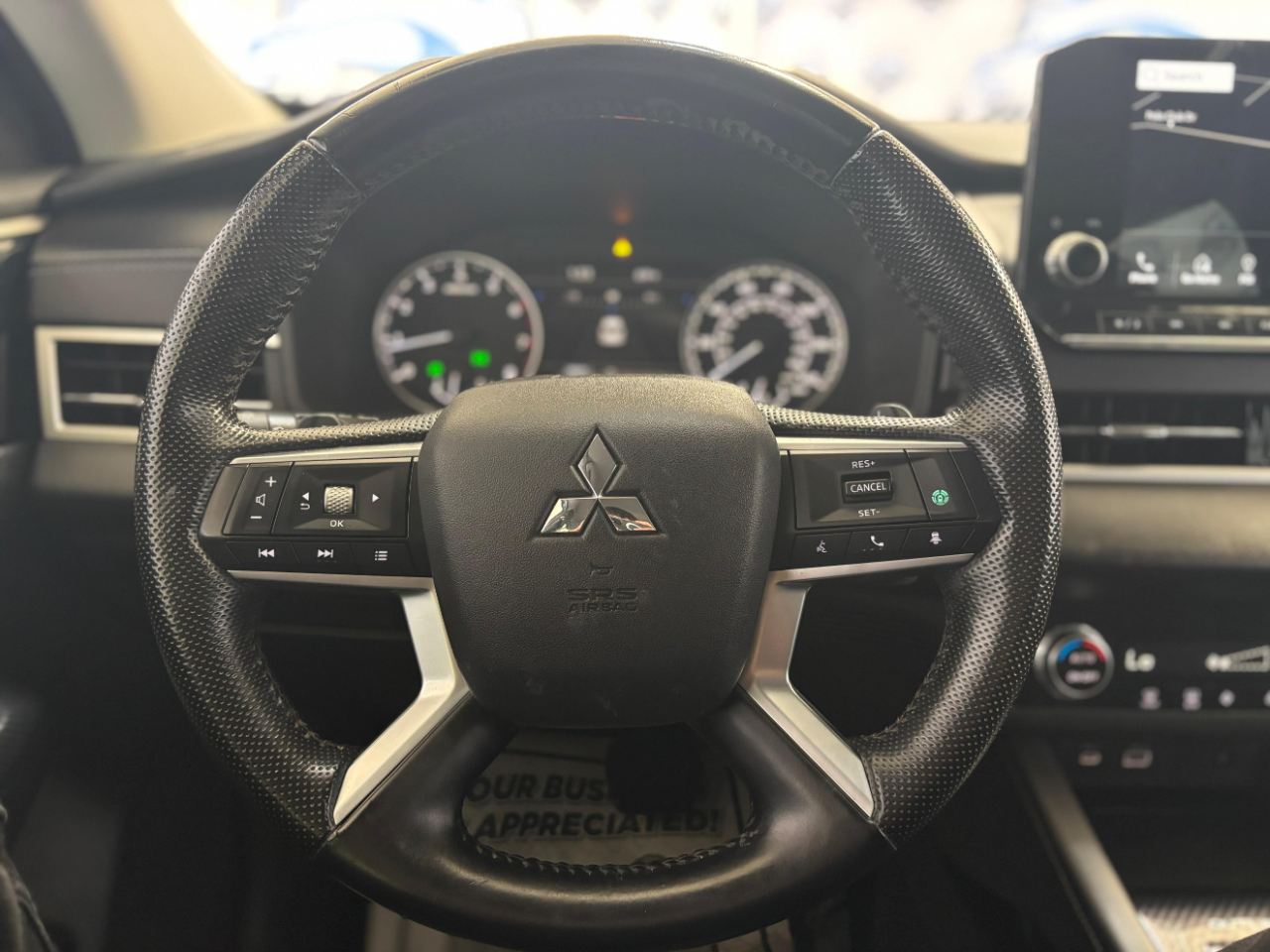 Mitsubishi Outlander SE AWD 2022