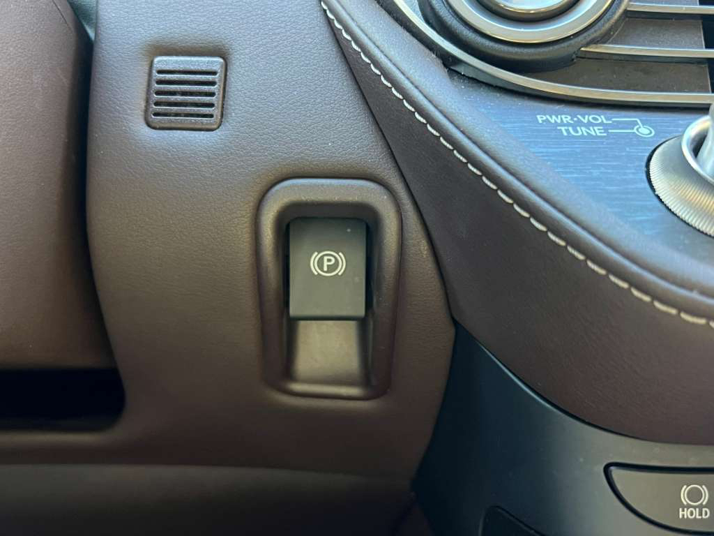 Lexus LS 500 AWD 2018