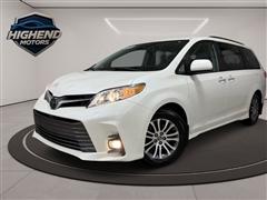 2020 Toyota Sienna 