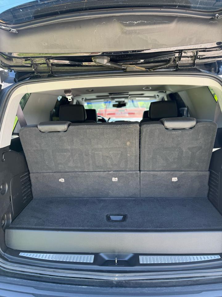 GMC Yukon Denali 4WD 2017