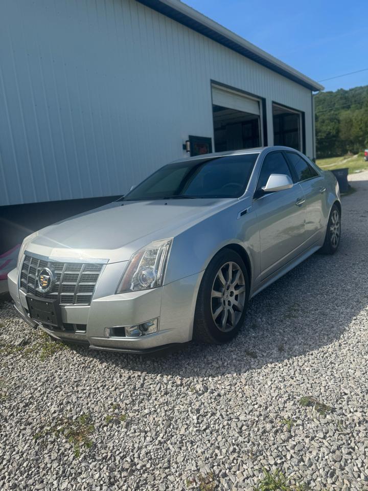 Cadillac CTS Luxury 2012