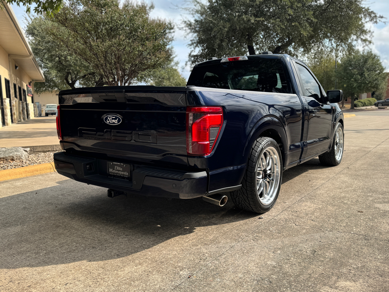 Ford F-150 XL 4WD Reg Cab 6.5' Box 2024 Ford F-150 XL 4WD Reg Cab 6.5' Box 2024