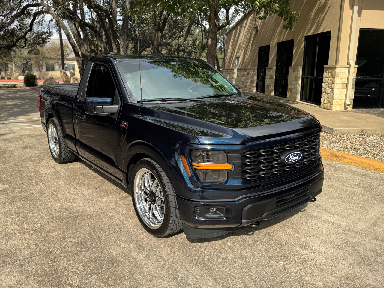 Ford F-150 XL 4WD Reg Cab 6.5' Box 2024 Ford F-150 XL 4WD Reg Cab 6.5' Box 2024
