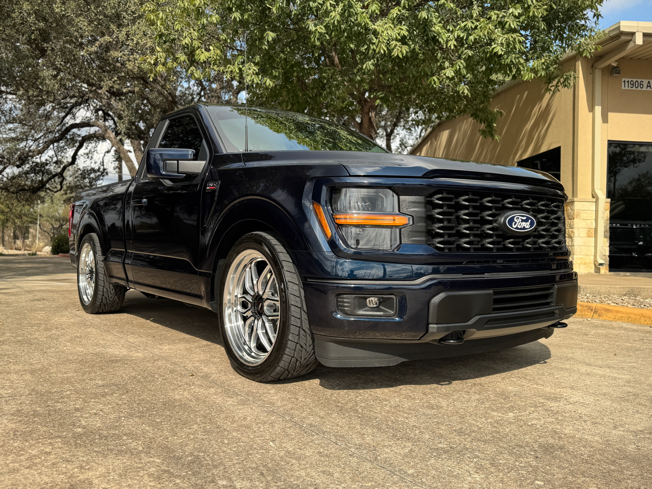 Ford F-150 XL 4WD Reg Cab 6.5' Box 2024 Ford F-150 XL 4WD Reg Cab 6.5' Box 2024