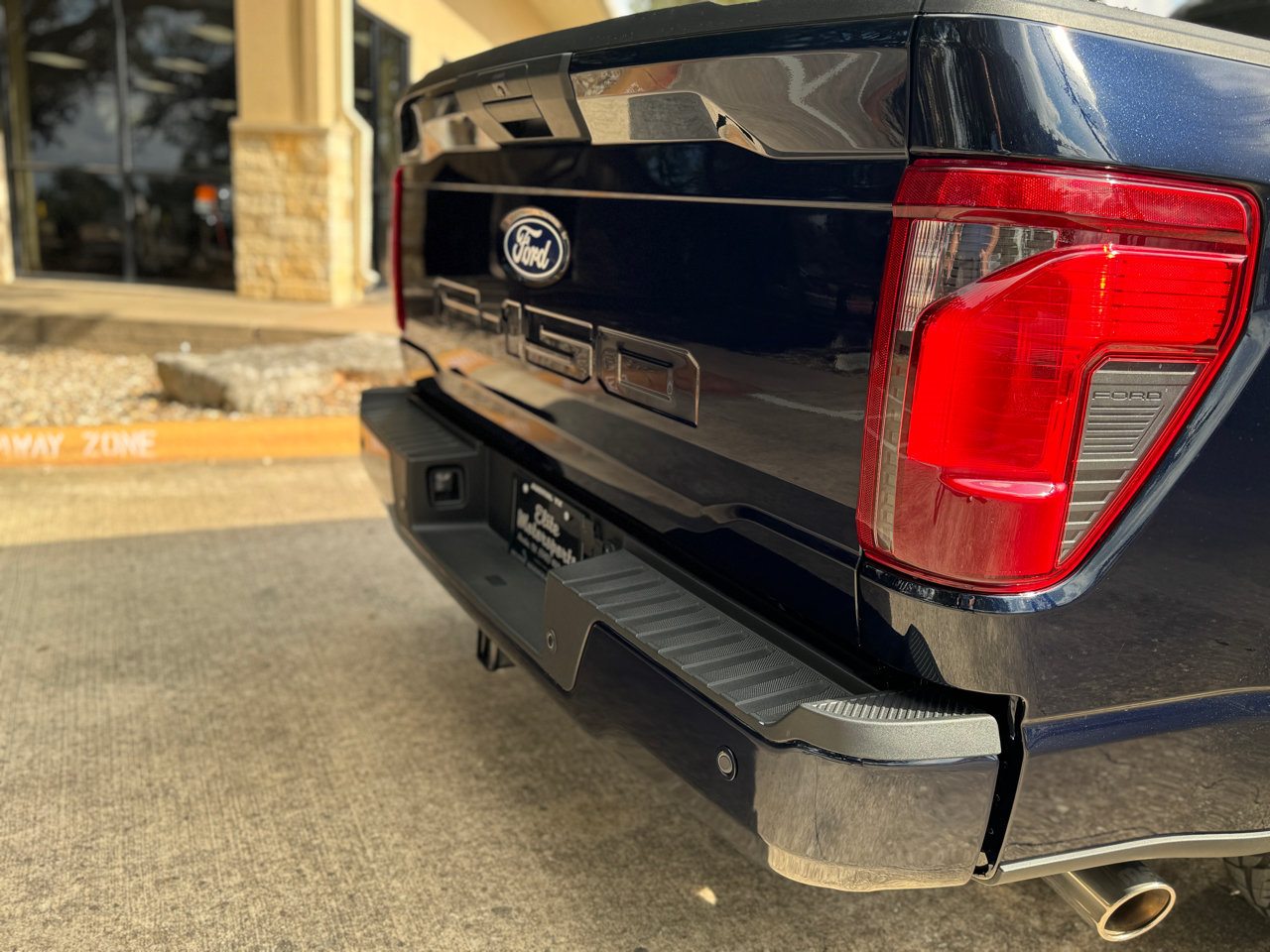 Ford F-150 XL 4WD Reg Cab 6.5' Box 2024 Ford F-150 XL 4WD Reg Cab 6.5' Box 2024