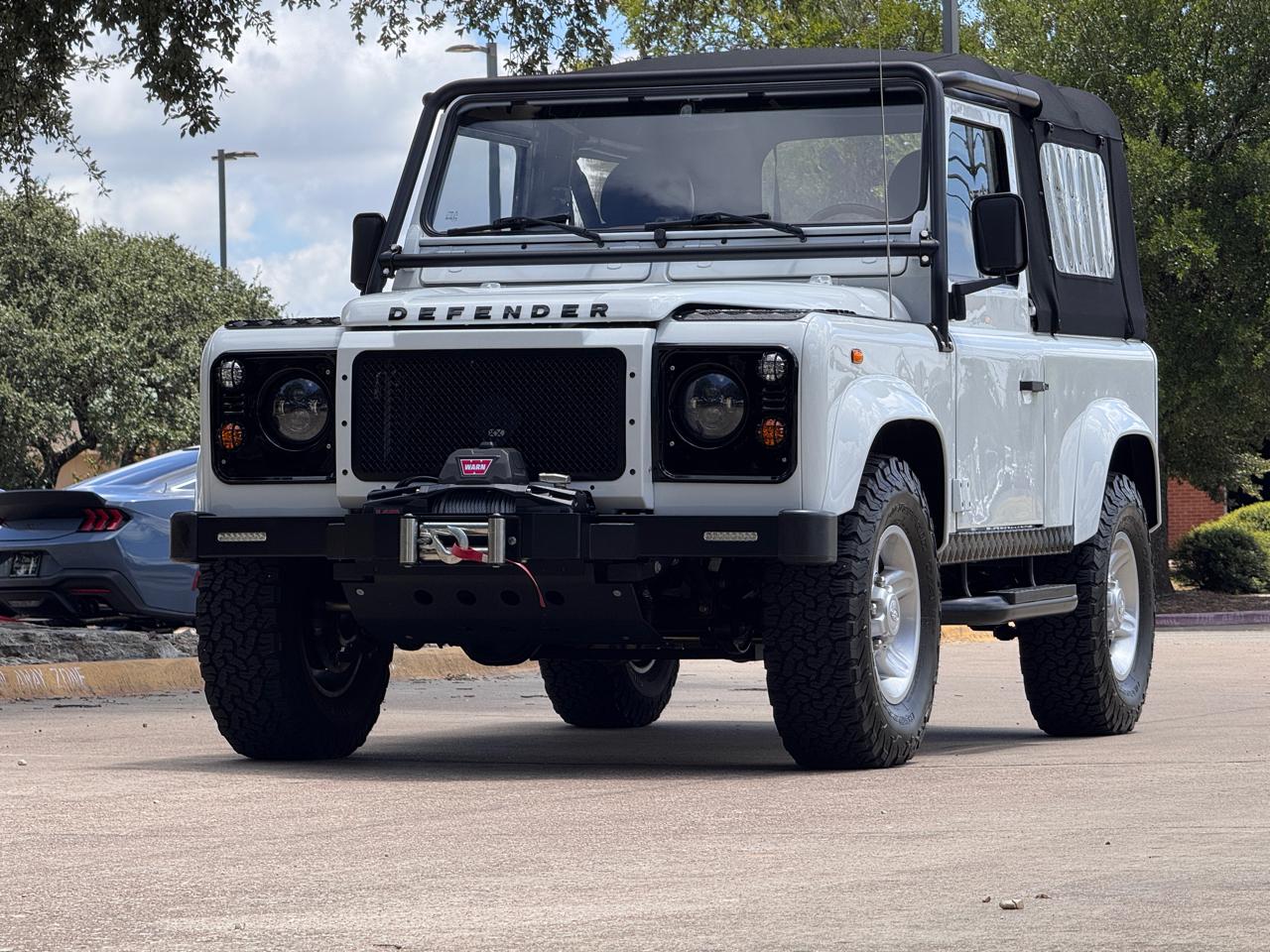 1989 Land Rover Defender 90 2-Door 4WD