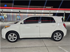 2014 Scion xD 