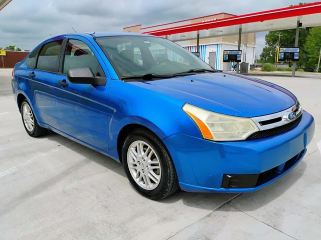 Blue 2011 Ford Focus SE Sedan Front-Wheel Drive Automatic