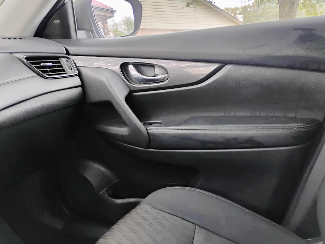 Nissan Rogue 2017.5 AWD SV 2017 Nissan Rogue 2017.5 AWD SV 2017