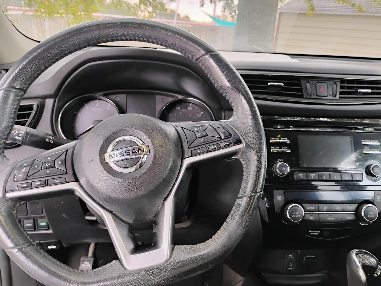 Nissan Rogue 2017.5 AWD SV 2017 Nissan Rogue 2017.5 AWD SV 2017