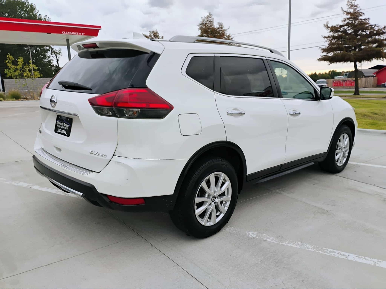 Nissan Rogue 2017.5 AWD SV 2017 Nissan Rogue 2017.5 AWD SV 2017