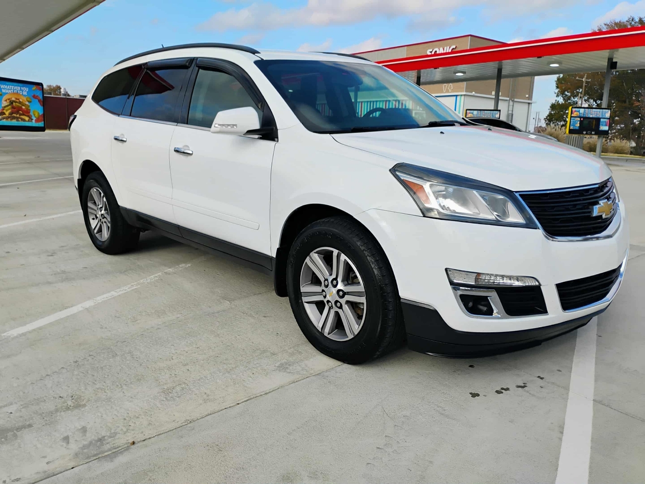 2016 Chevrolet Traverse AWD 4dr LT w/2LT