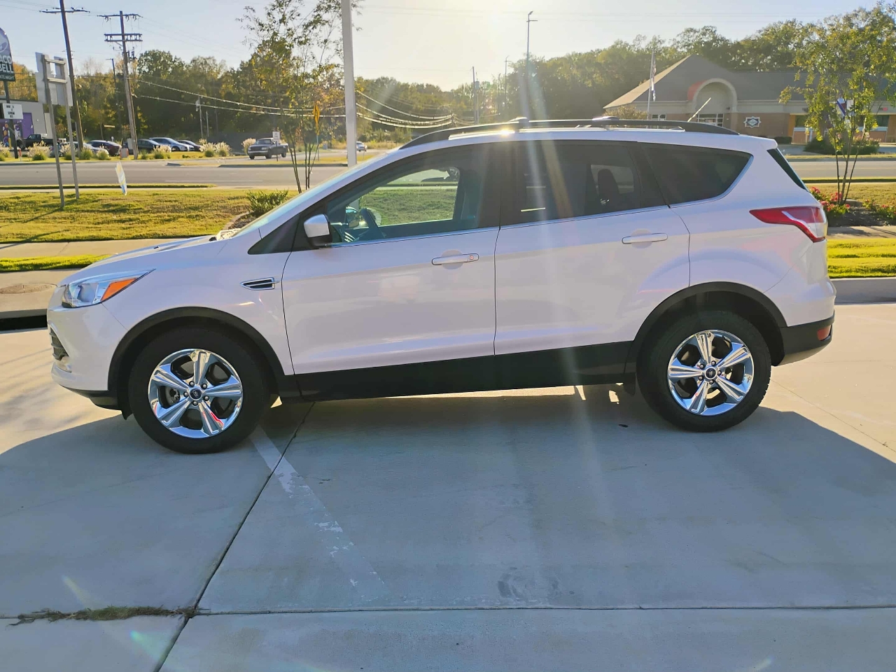 Ford Escape FWD 4dr SE 2015 Ford Escape FWD 4dr SE 2015
