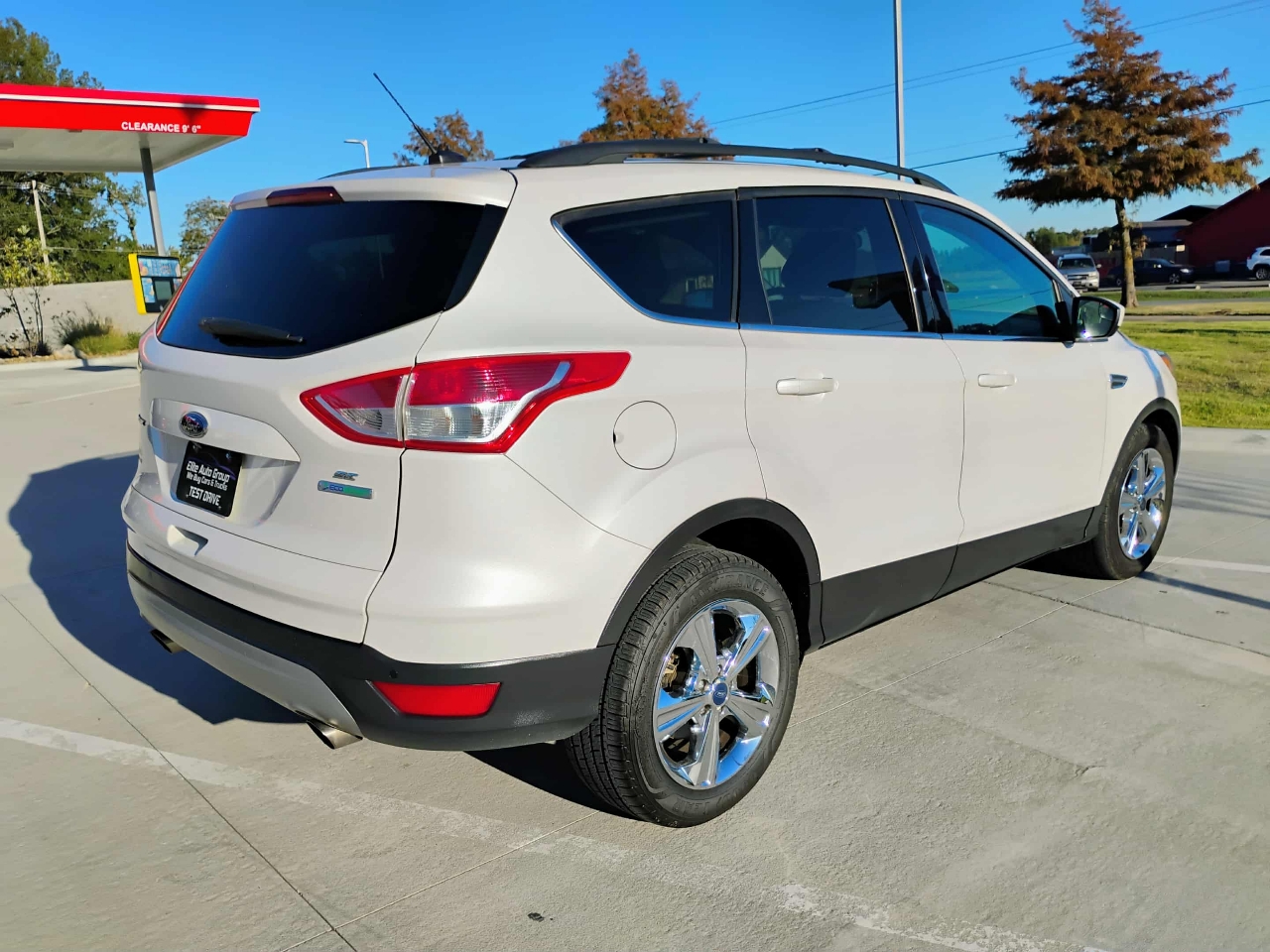 Ford Escape FWD 4dr SE 2015 Ford Escape FWD 4dr SE 2015