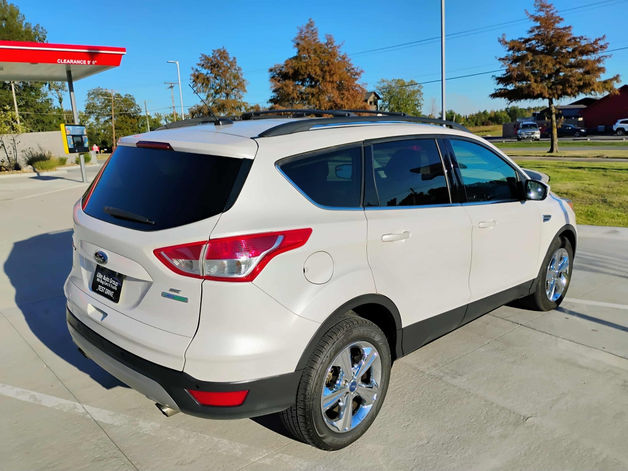 Ford Escape FWD 4dr SE 2015 Ford Escape FWD 4dr SE 2015