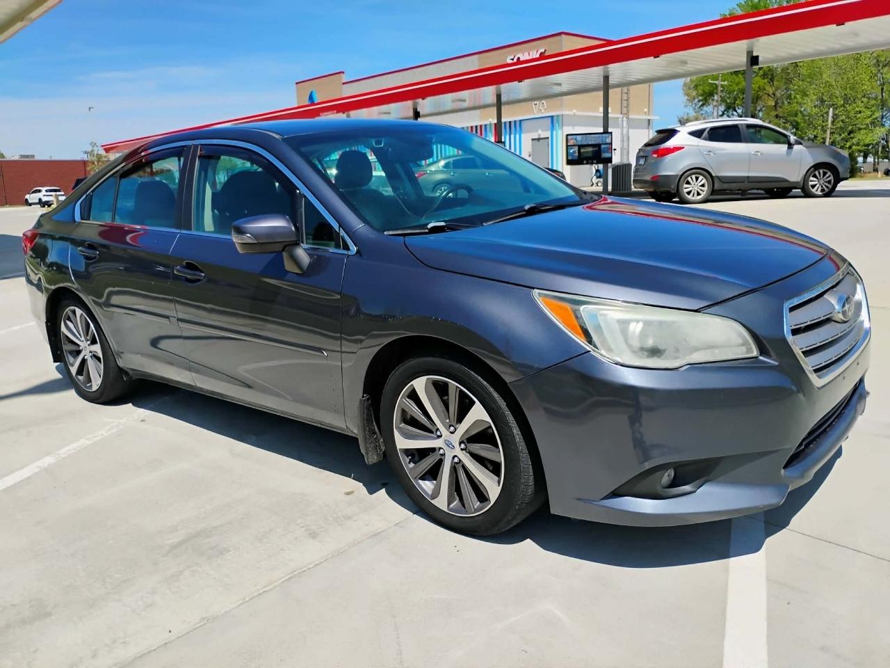 Subaru Legacy 4dr Sdn 3.6R Limited 2015