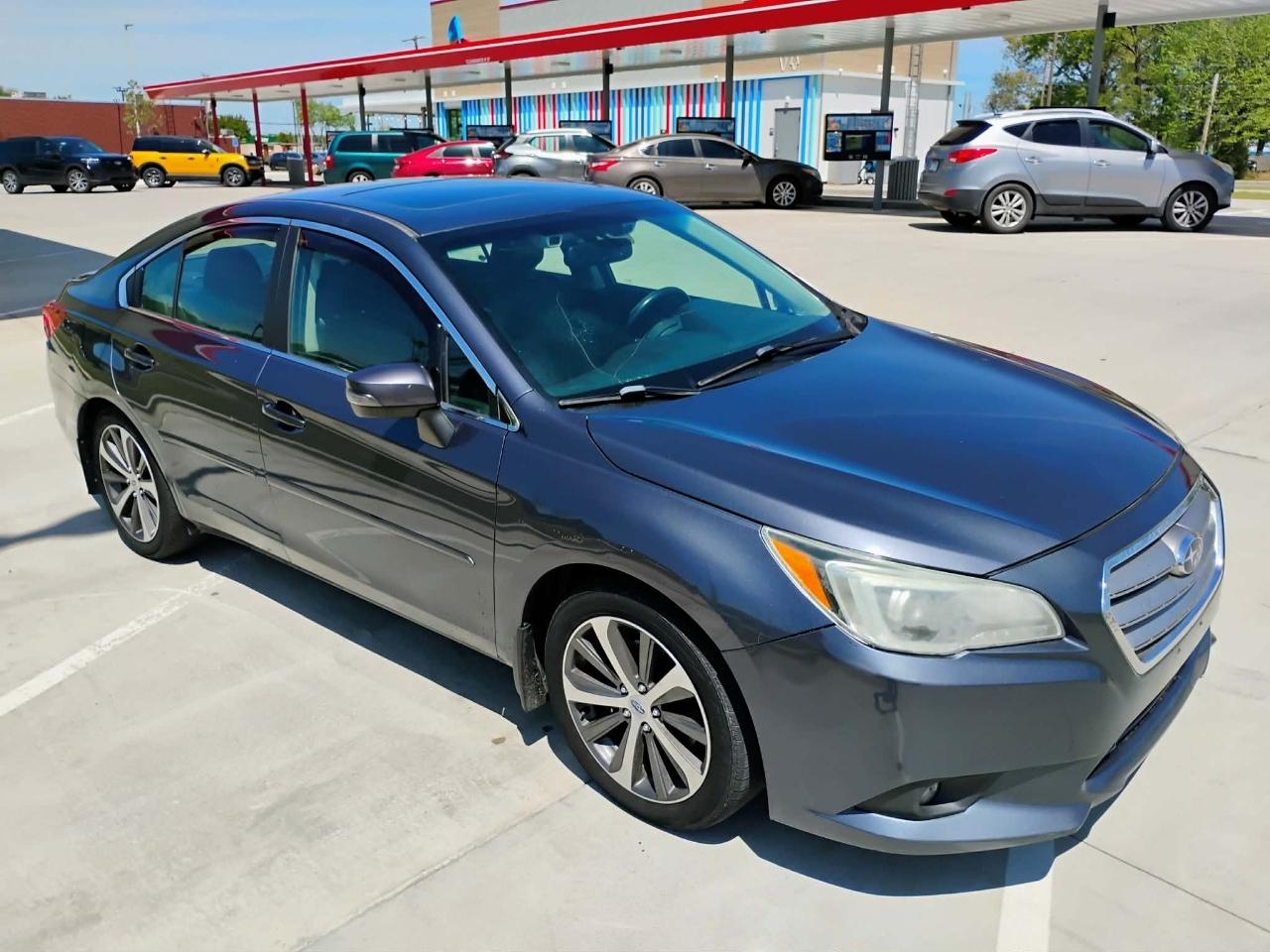 Subaru Legacy 4dr Sdn 3.6R Limited 2015