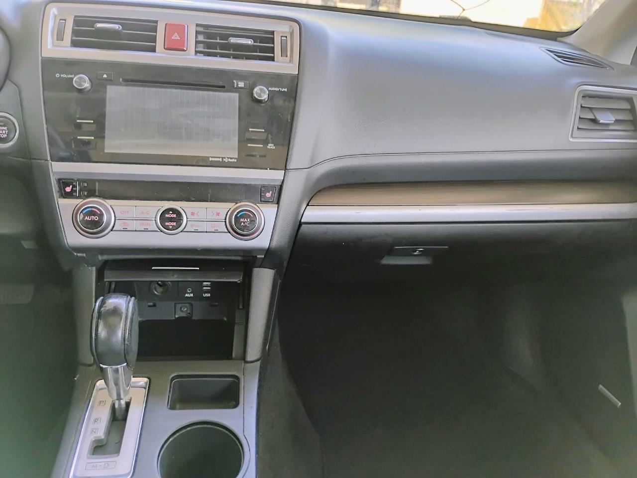 Subaru Legacy 4dr Sdn 3.6R Limited 2015