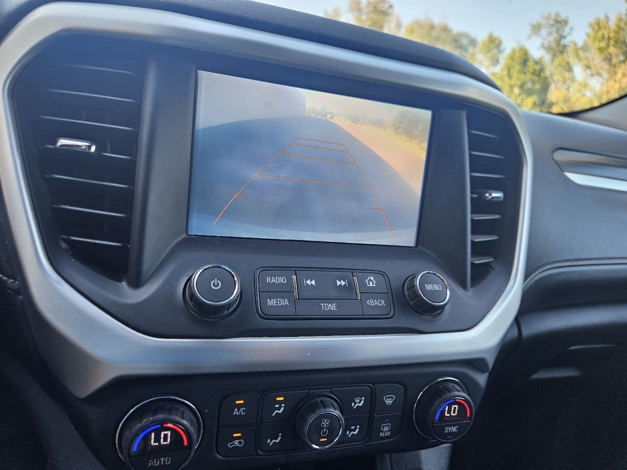 GMC Acadia AWD 4dr SLT w/SLT-1 2018 GMC Acadia AWD 4dr SLT w/SLT-1 2018