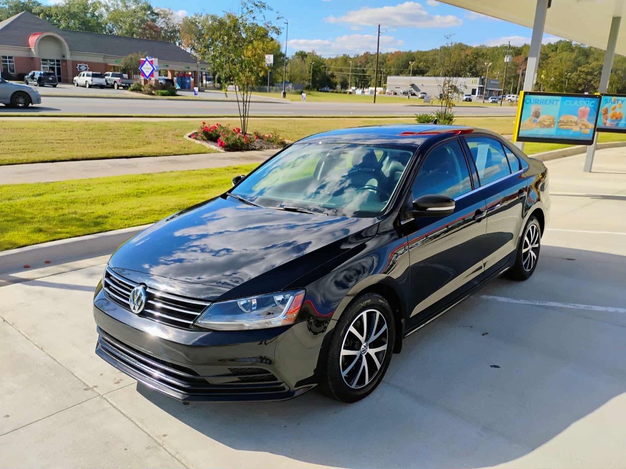 Volkswagen Jetta 1.4T SE Auto 2017 Volkswagen Jetta 1.4T SE Auto 2017